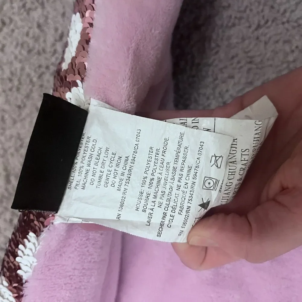 Cynthia Rowley Sequins Mermaid Tail‎ Snuggle Wrap Blanket Sleeping Bag Pink 52